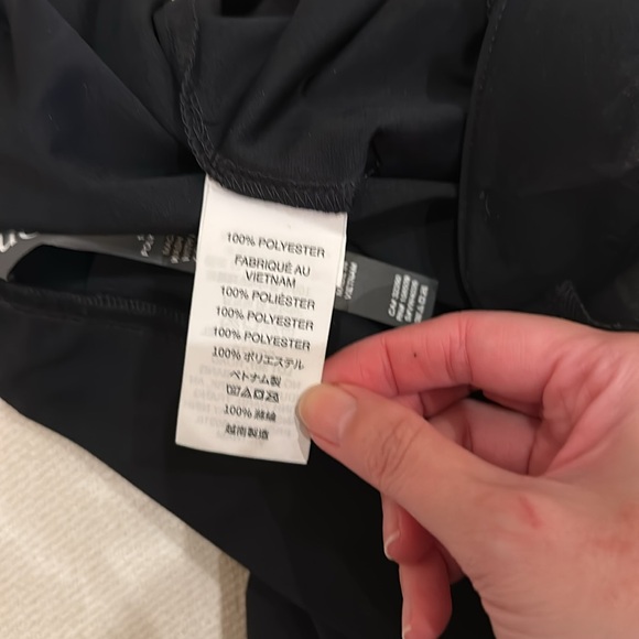 Vuori Meta Wide-leg Pants in Black size small - Picture 11 of 12